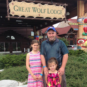 Meet your Posher, Christopher